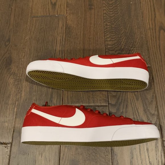 Nike SB Blazer Court Skate Shoes Men's Size 11 Gym Red/ White CV1658-600 - Picture 3 of 7